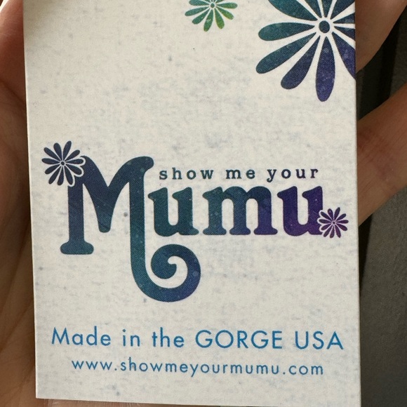 Show Me Your Mumu Gown - Picture 2 of 4